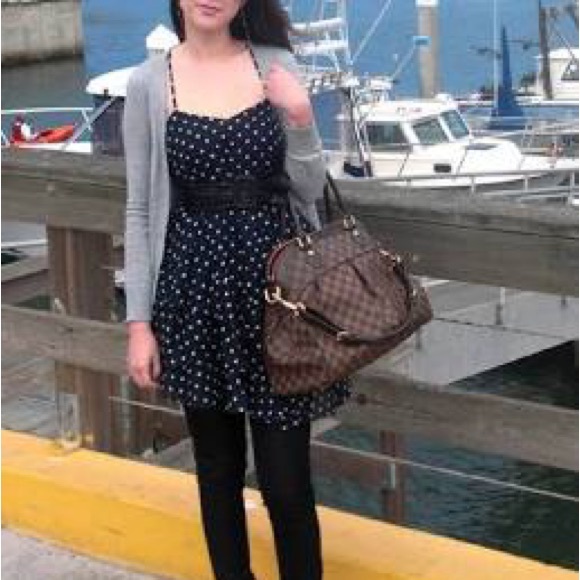 Authentic Louis Vuitton Damier Ebene Trevi GM bag - Picture 3 of 16